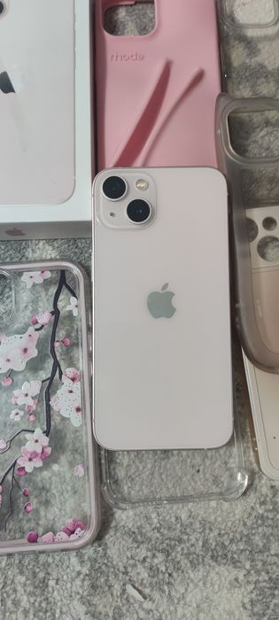 Продам айфон 13 идеальное состояние