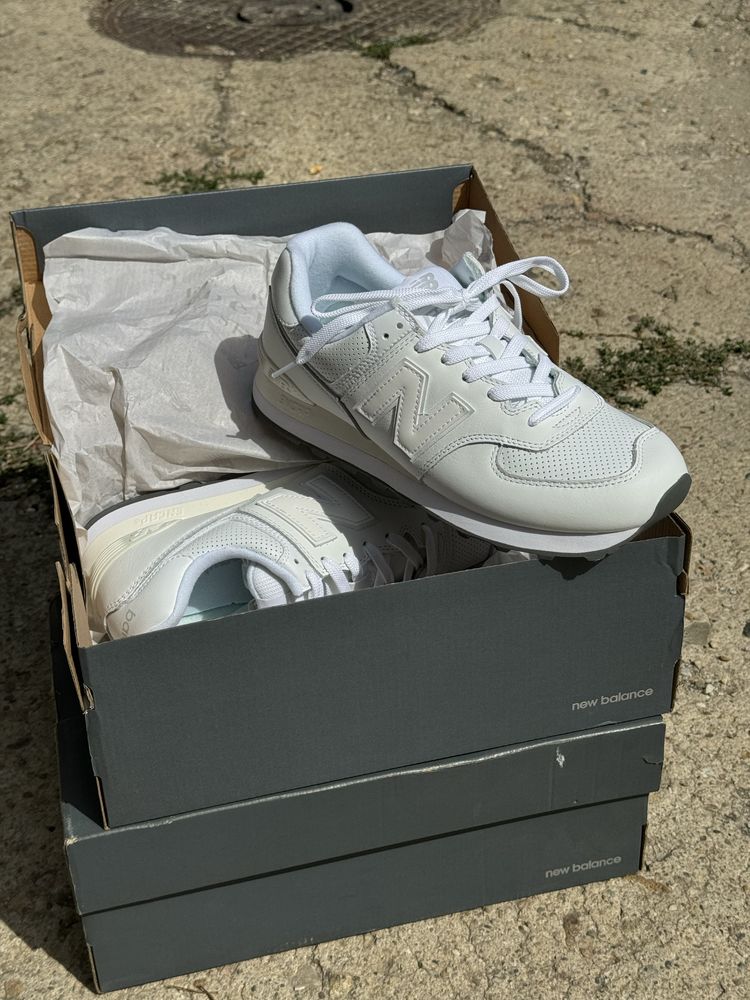 New Balance 574 нови. 43 номер