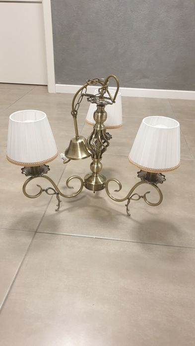 Candelabru cu 3 becuri