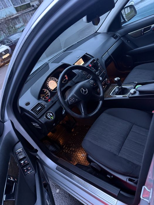 Mercedes-Benz C Class w204