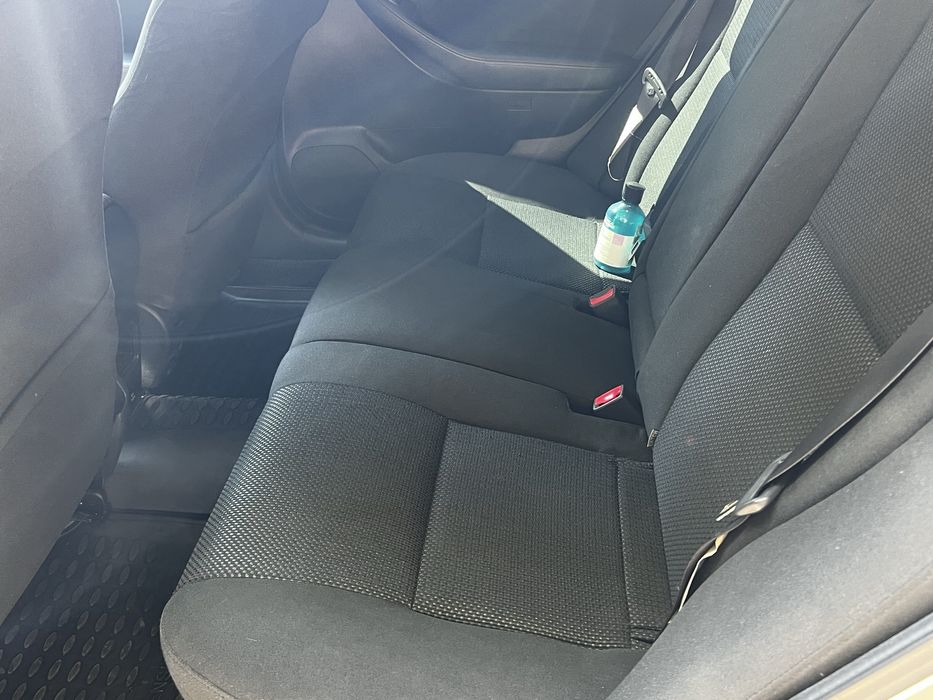 Toyota Avensis D-Cat