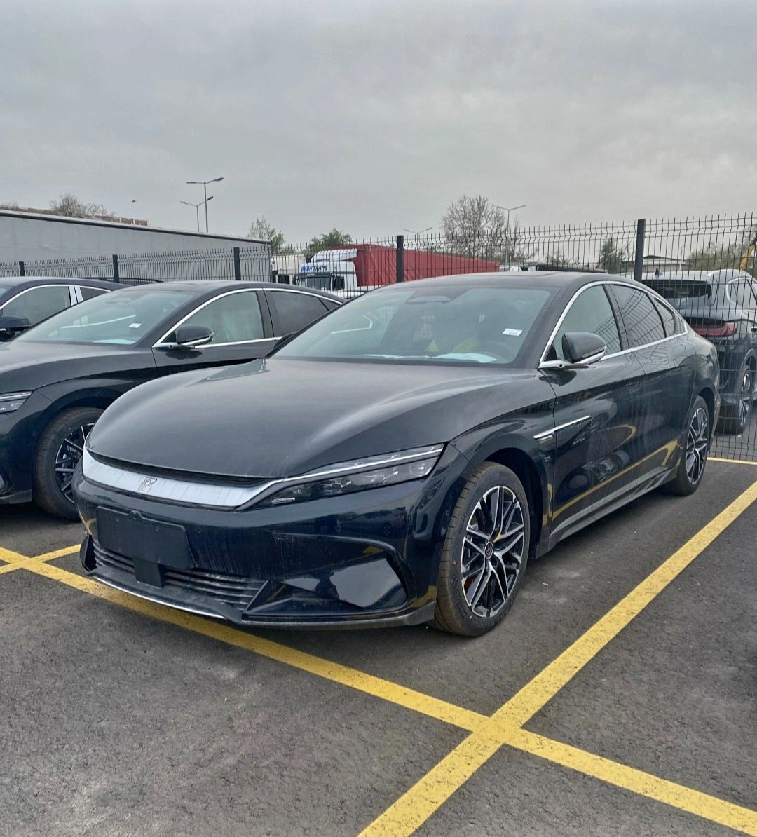 **Byd han 605 restayliing 2025 massaj xedap bor