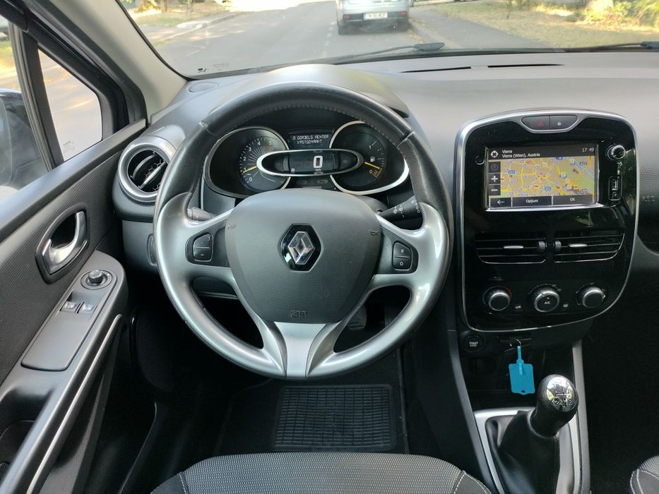 Renault Clio 2015 1.5 diesel 90cp recent adus