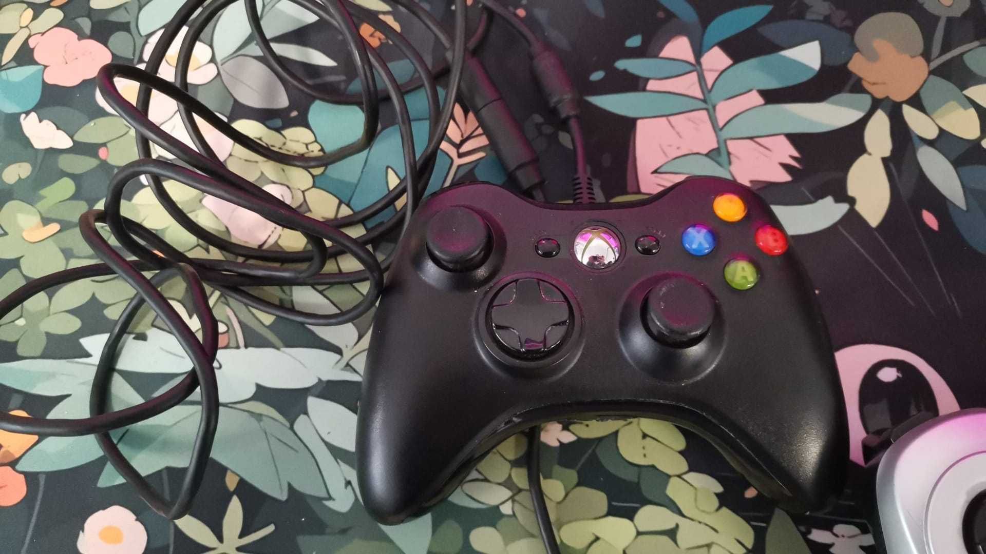 Controllere Gaming Logitech F710 Wireless si Xbox 360 Wired Microsoft