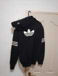 Hanorac adidas și nike