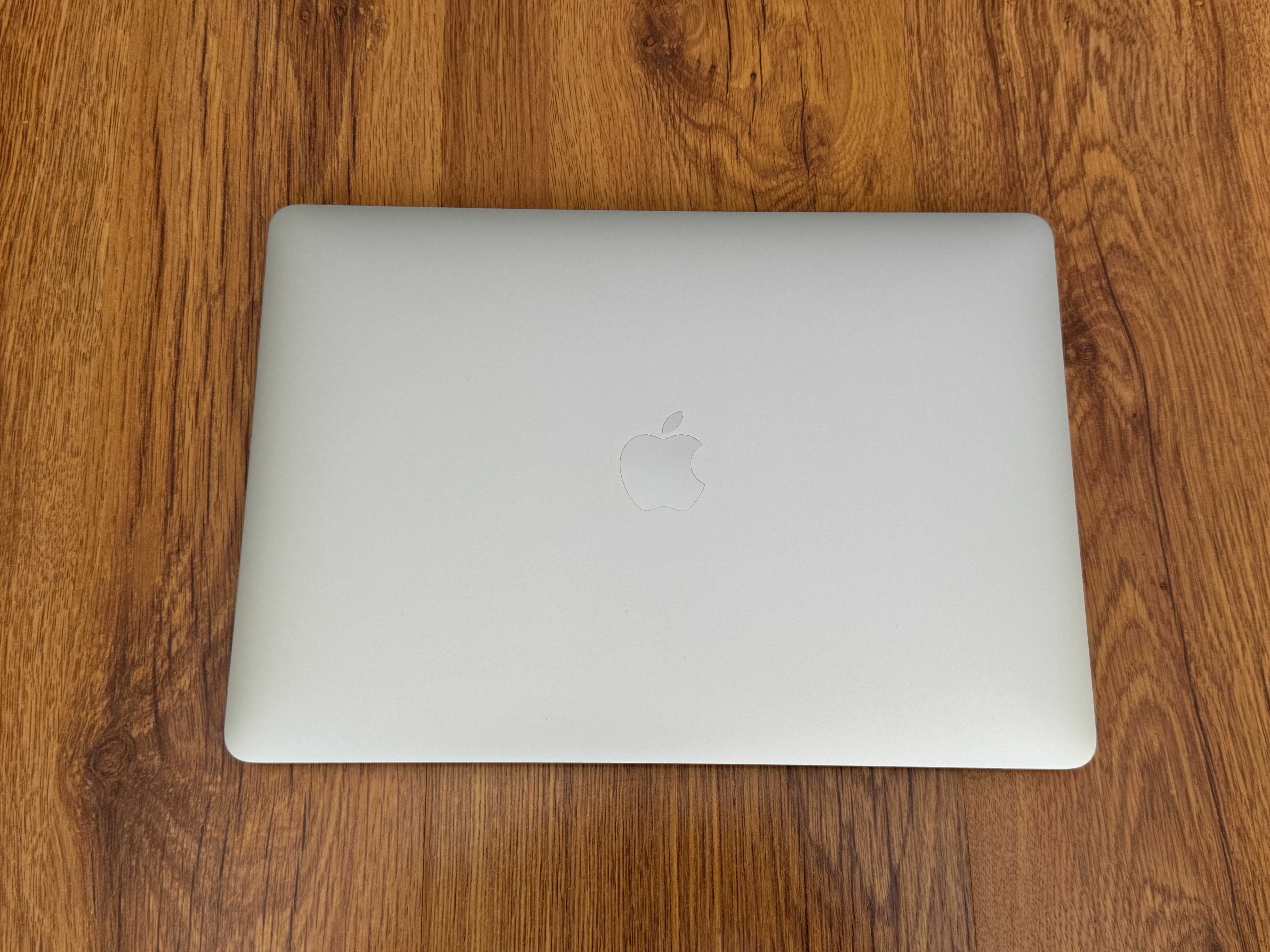 13.3' Apple MacBook Pro M1 2020 Silver 8GB RAM/256GB SSD/Бат 14ч