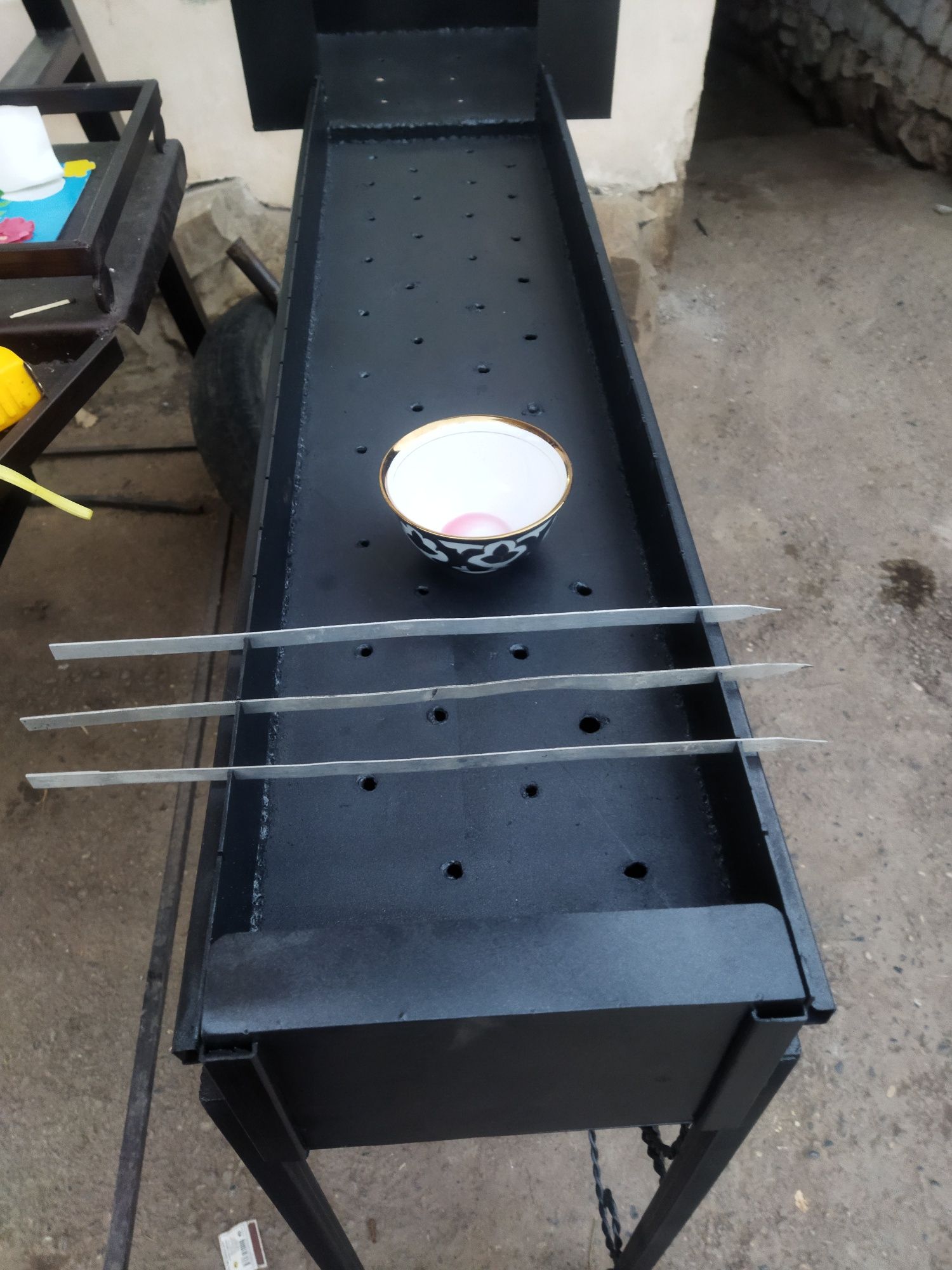 Shashlik koʻra sotiladi