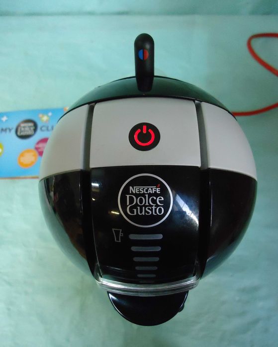 Кафемашина кафеварка за градина с гаранция 1 година NESCAFÉ® Delonghi