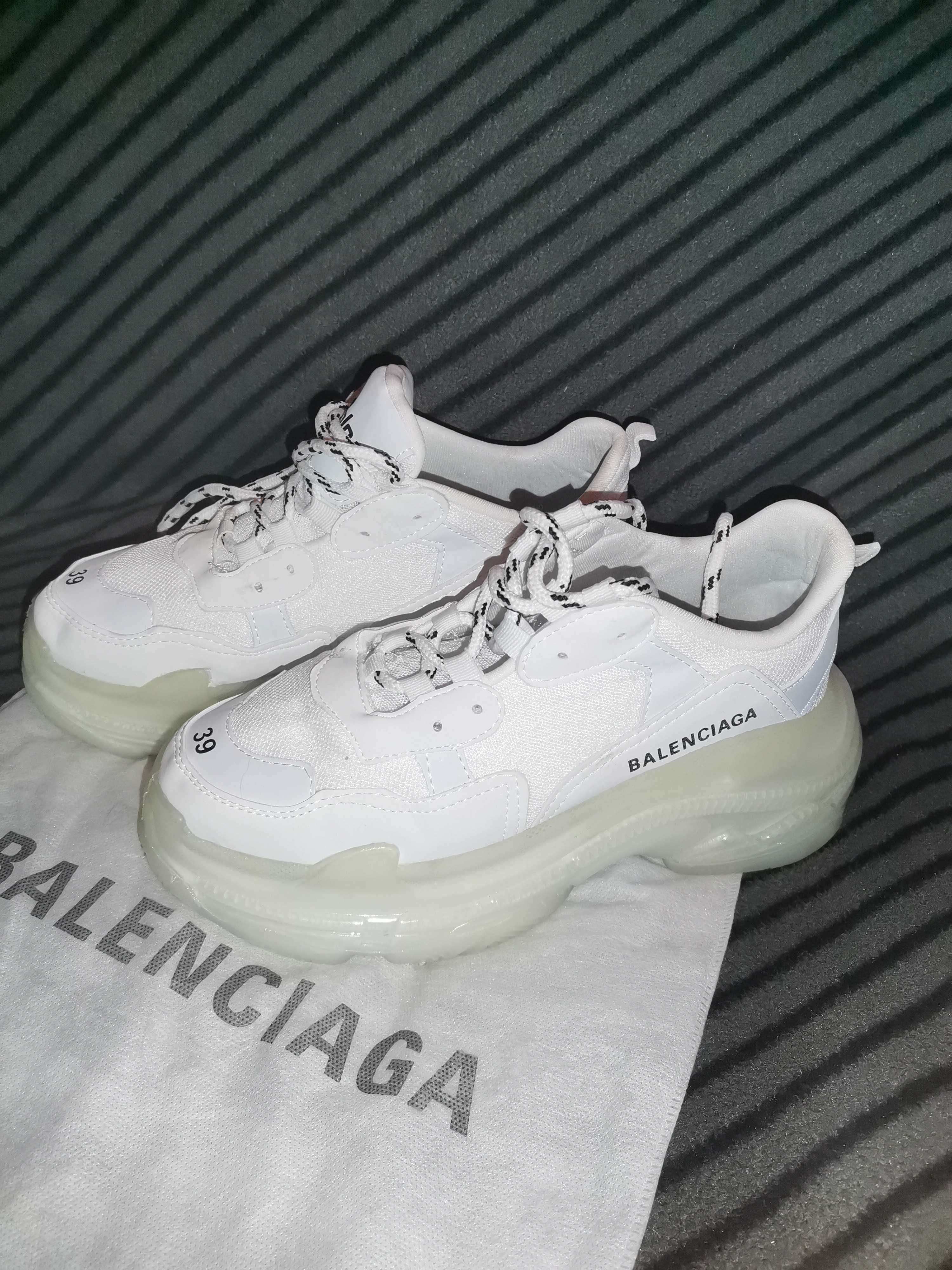 Adidași Balenciaga Triple S Premium