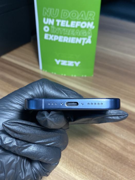 iPhone 15 Pro • 128 GB • Blue Titanium