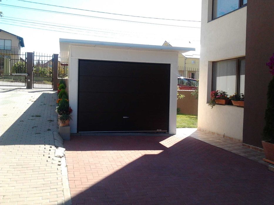 Usi de garaj motorizate