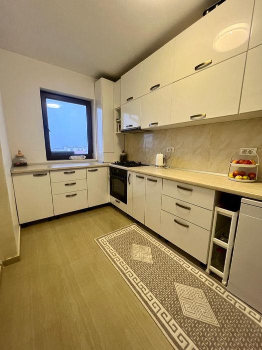 Apartament Exclusivist cu 3 camere, Complet Mobilat și 2 bai, etajul 4