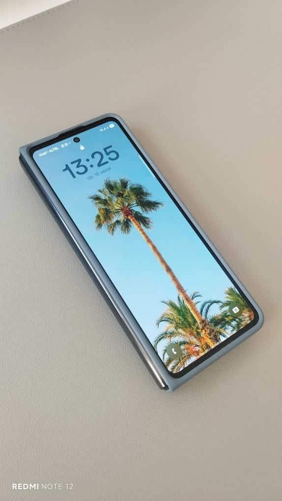 Продам Samsung z fold 5