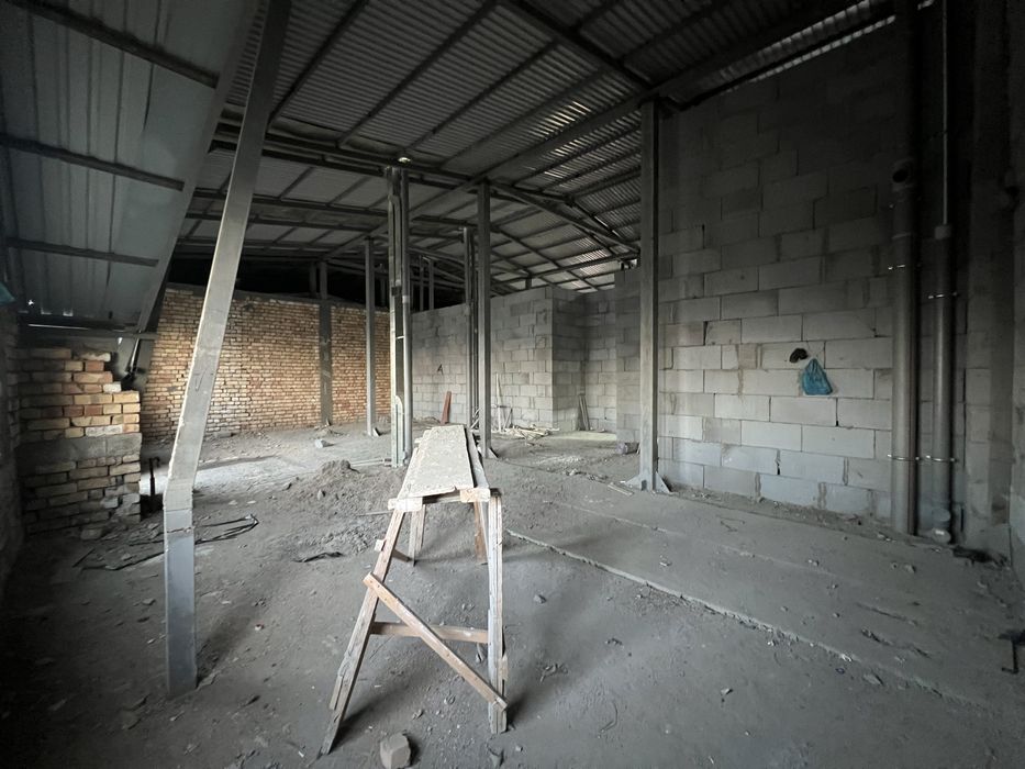 Продаётся Шайхонтохур р-н Белтепа 98 квадрат 7-этаж 7 этажный дом Своя