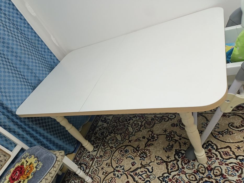 Стол со стульями (6шт)