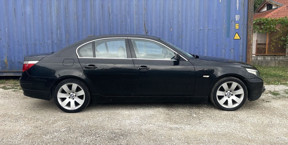 Bmw E60 525d 2.5д 177к.с ръчка  НА ЧАСТИ