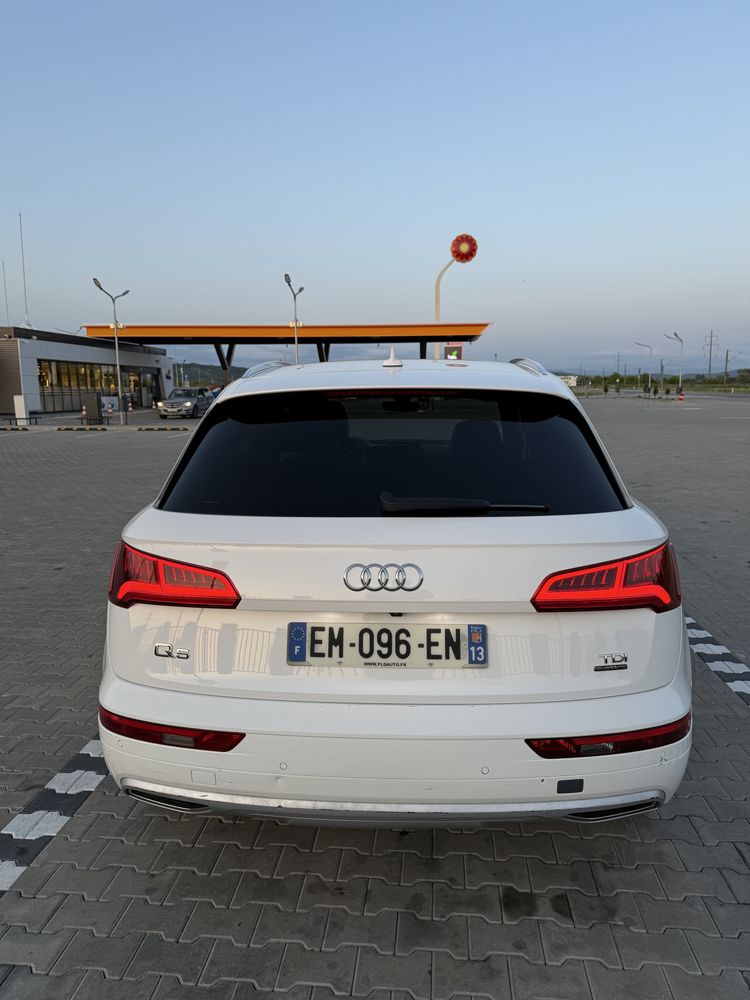 Vand audi q5 pret negociabil