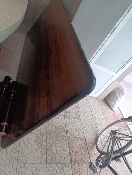 Стол стул сотилади