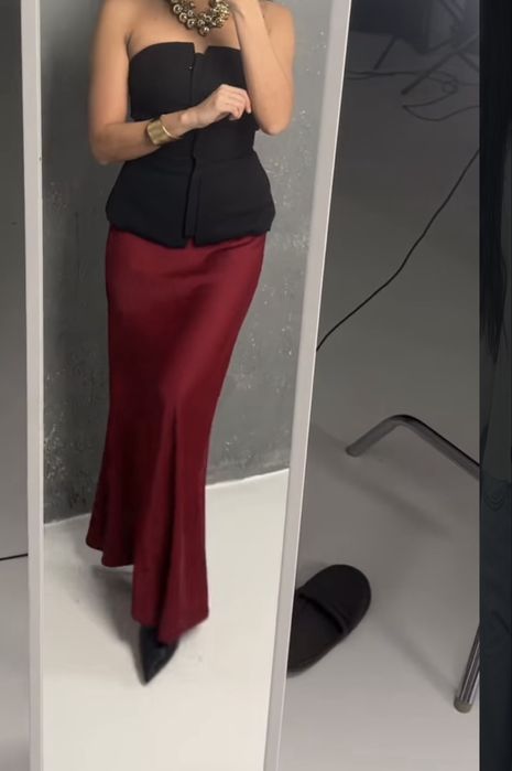 Юбка атлас бордо