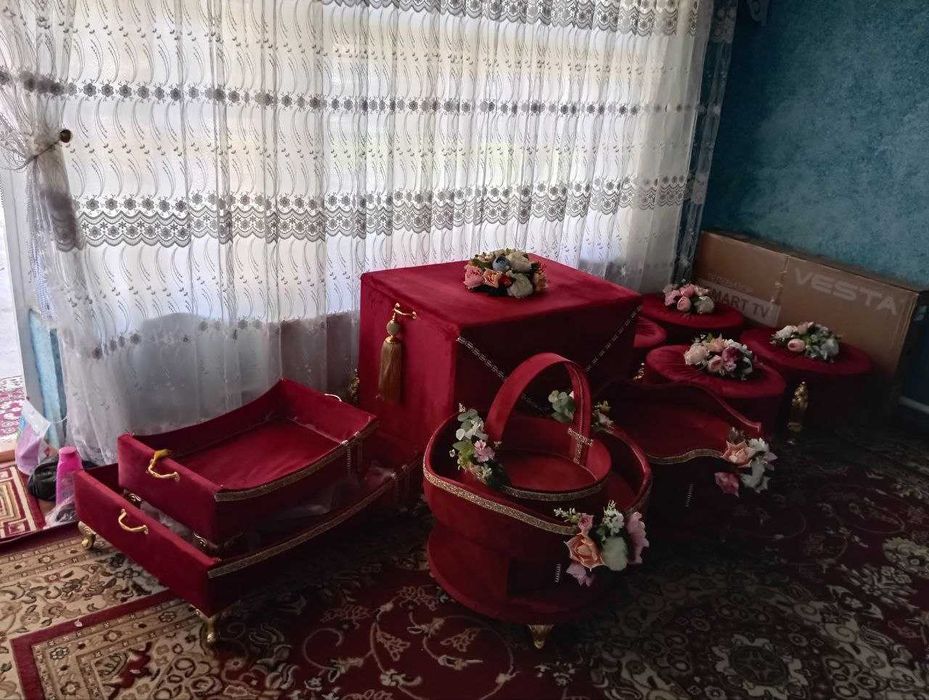 sarpo qutilar sotiladi