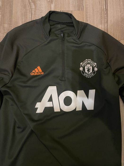 Adidas мъжко горнише на Manchester united