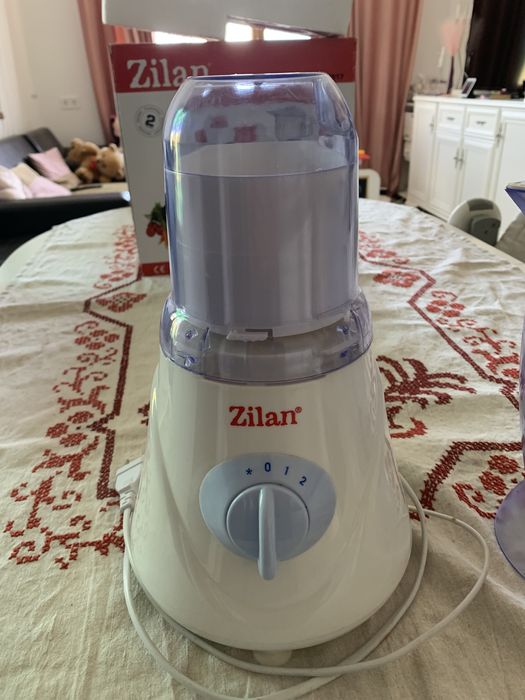 Blender cu râșniță de cafea 2 in 1