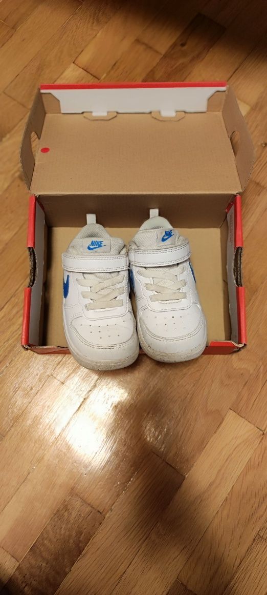 Детски маратонки Nike court borough