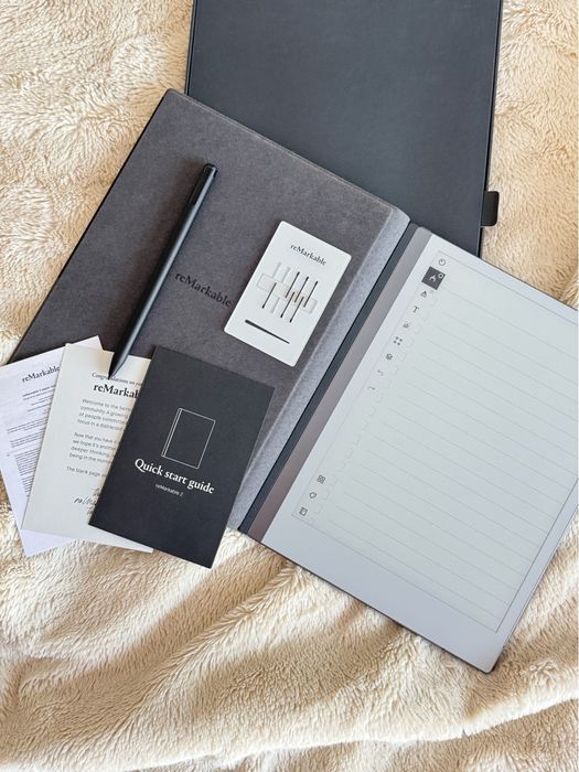 ReMarkable 2 + Pen + Folio – Ca nou – 2000 lei
