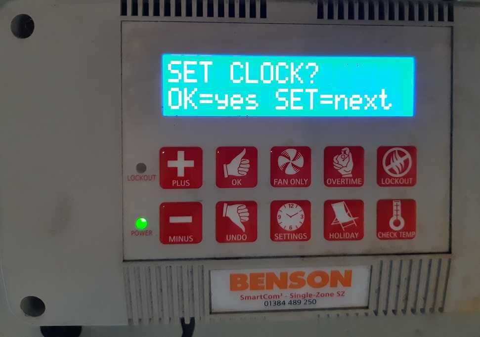 Generator/centrala aer cald