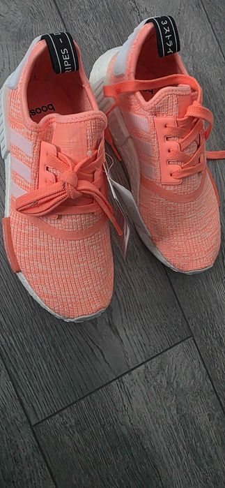 Adidas Дамски маратонки 38 номер