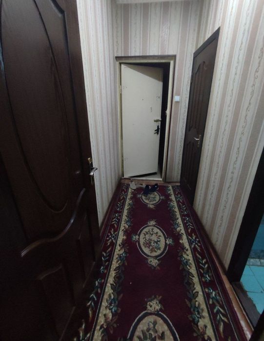 Продаётся квартира на чиланзар 20.Под офис