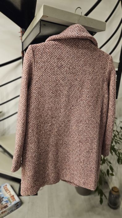 Palton roz grosut marimea 34/S