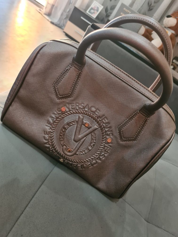 Нова Чанта VERSACE