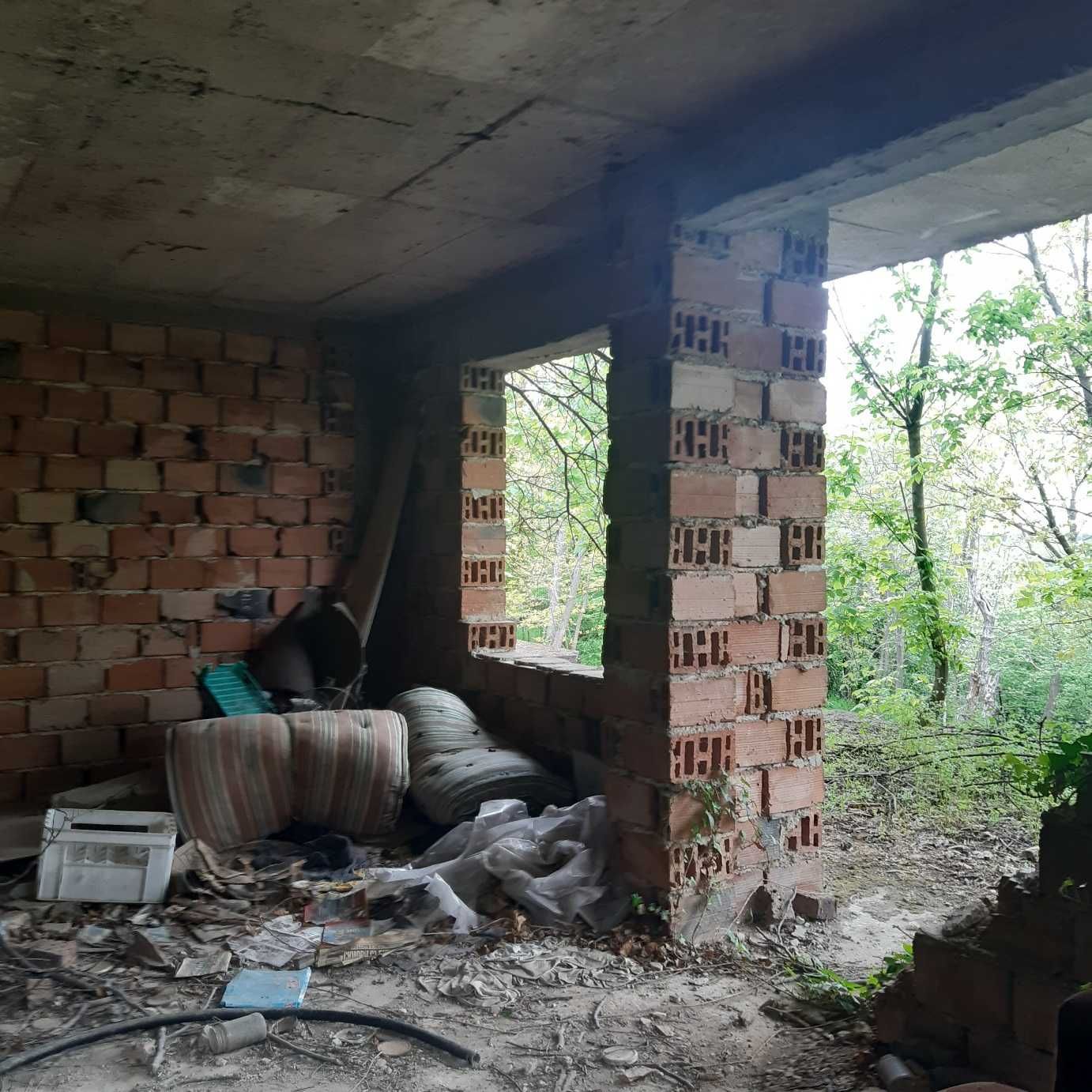 Вила месността Плочата
