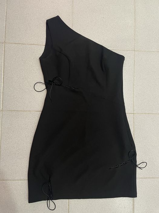 Официална елегантна черна рокля