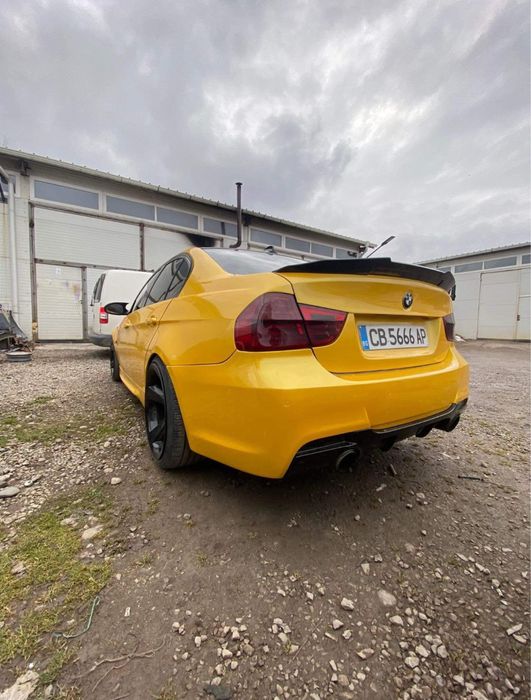 Добавка за задна броня/Двоен дифюзър за E90 LCI