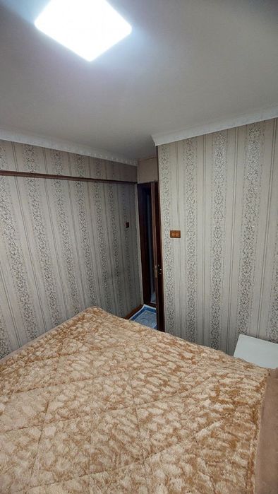 1 xonali 2 xona qilingan Qoraqamish 1/2 da. Srochno sotiladi