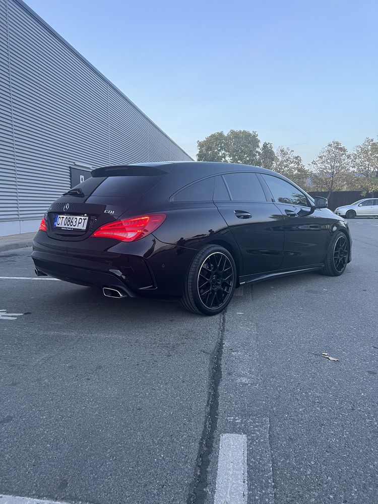 Mercedes-Benz CLA 220 7G-DCT AMG Shooting Brake