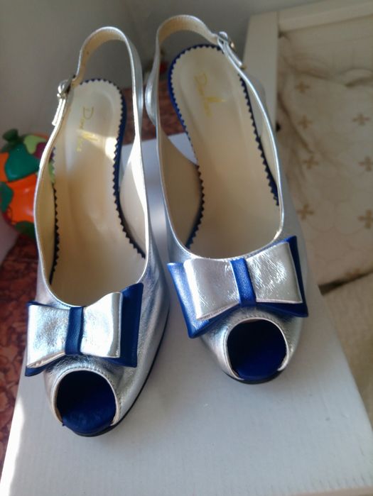 SANDALE argintii din piele nr 37
