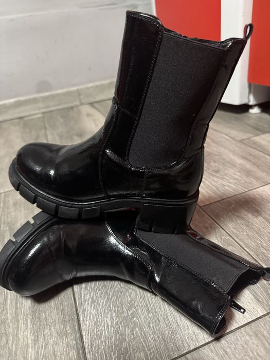 Vand cizmulite de lac