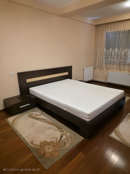 Set Pat + saltea cu memorie + noptiere + comoda