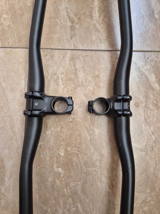 Продавам кормила и лапи от Canyon stoic