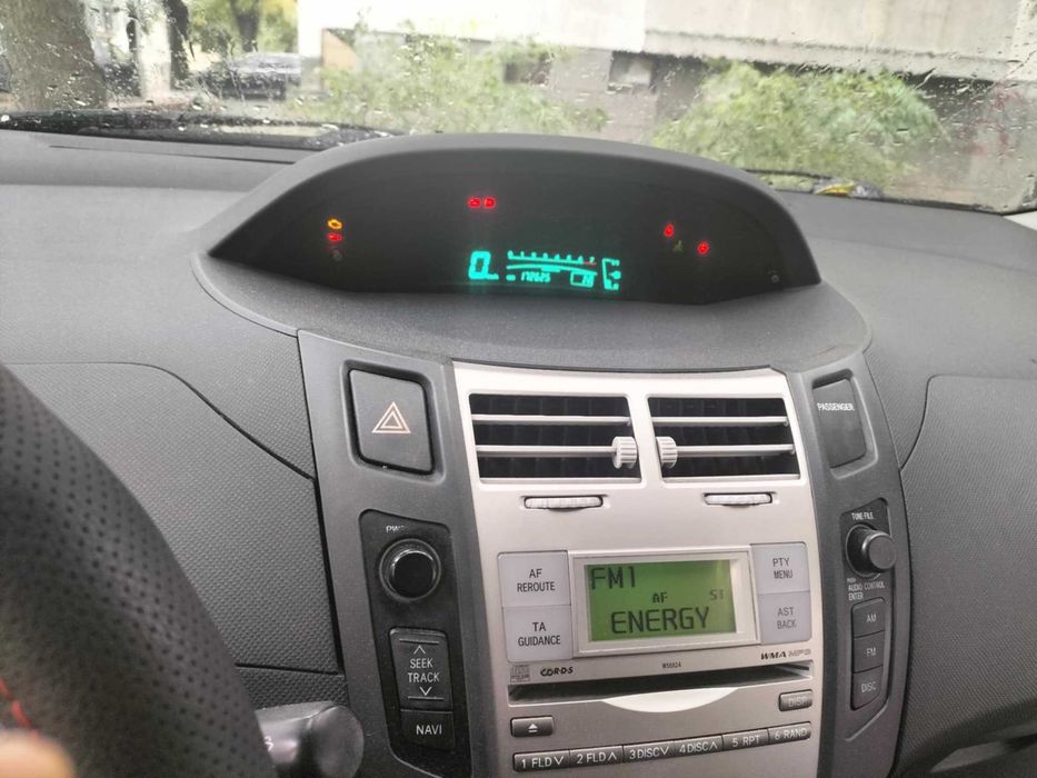 toyota yaris 1.3 avtomatic