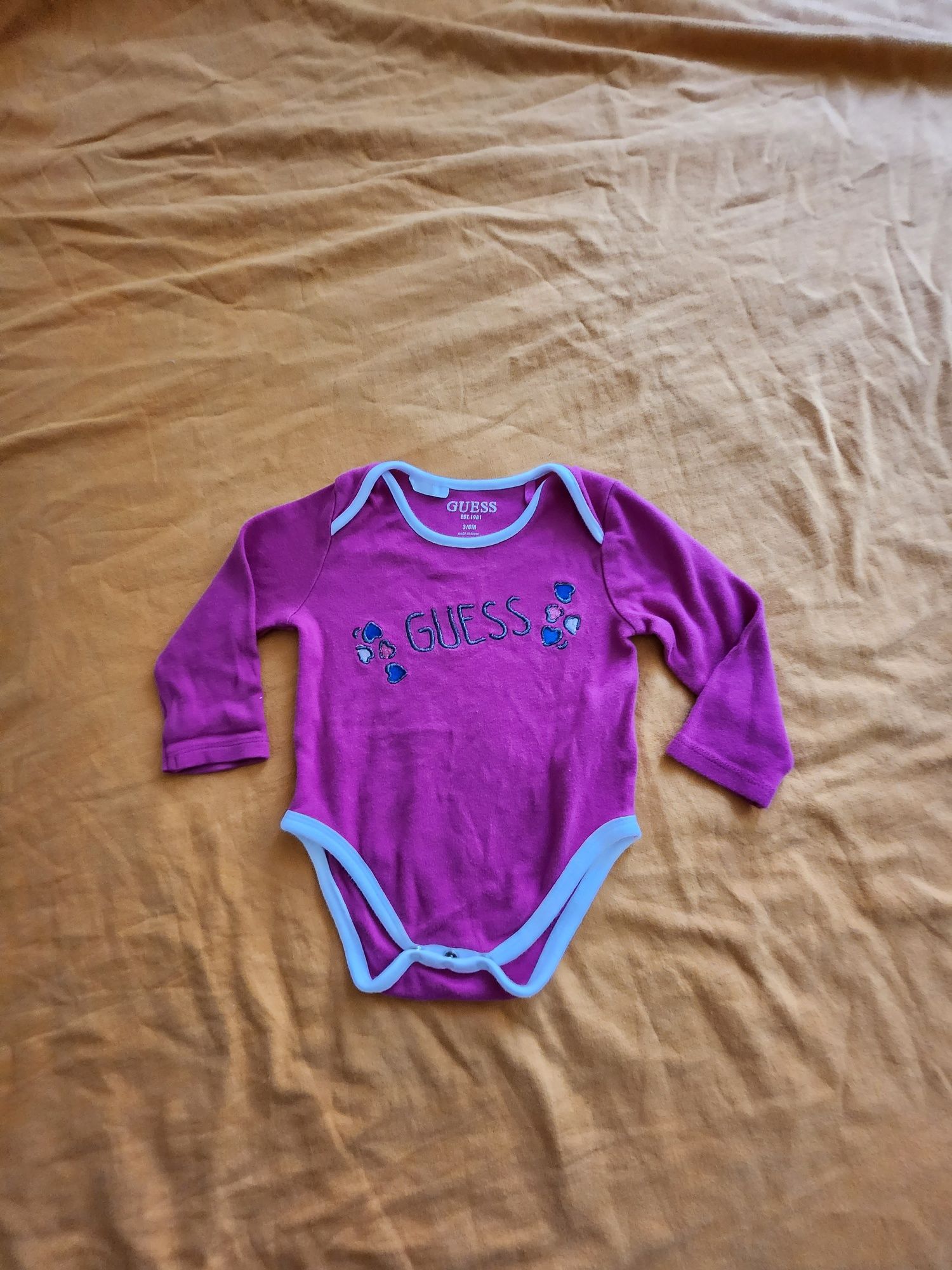 Бебешко боди Guess