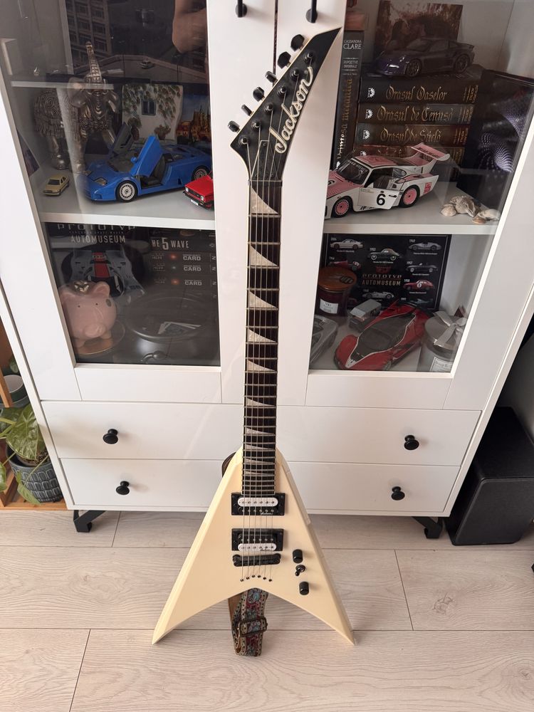 Chitara electrica Jackson King V JS32T