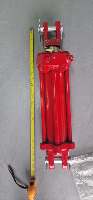 Cilindru forță complet fi 100 tractor u 650 cu racord hidraulic fi 18