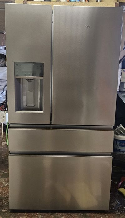 Хладилник AEG 9000 Serie | Смарт управление | 1 година гаранция