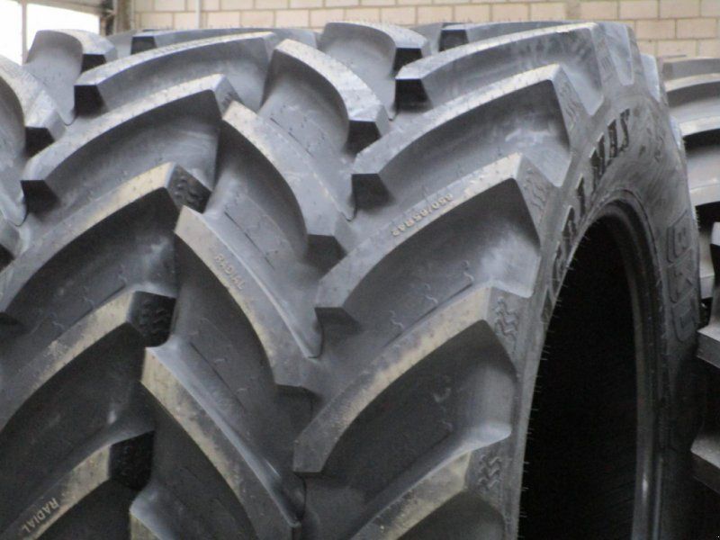 Cauciucuri noi agricole de tractor 650/65R42 Radiale cu garantie TVA