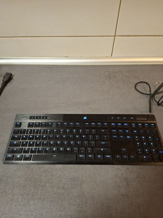 Tastatura Corsair K100 Air Wireless RGB