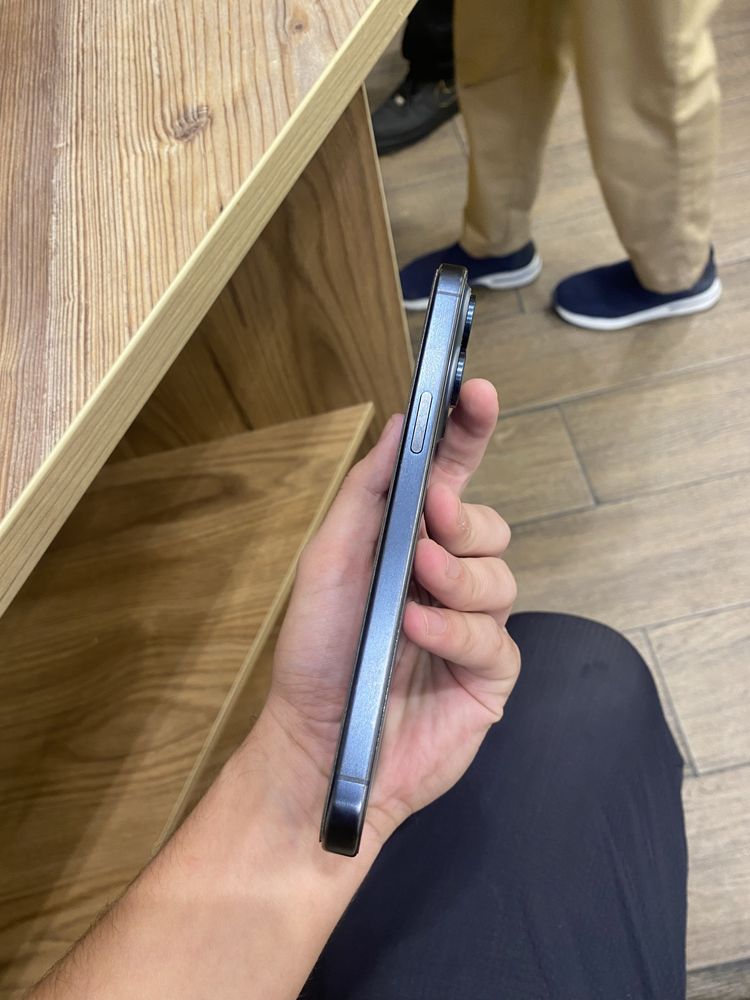 Продаю iphine 15 pro max